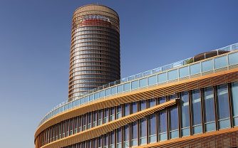 Torre Sevilla albergará la carrera vertical de los juegos Europeos de Policías y Bomberos de Huelva